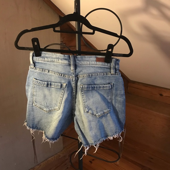 Blank NYC Retro High Waist Denim Shorts, NWT, 25 - Picture 2 of 13